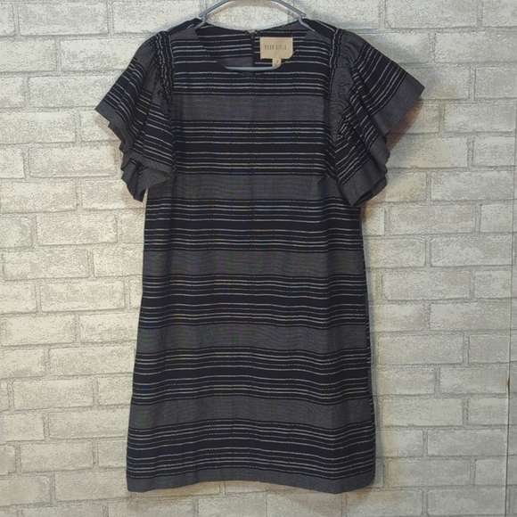 Moon River Black Grey Striped Ruffle Sleeve Shift Dress Size XS New with Tag - Picture 1 of 6